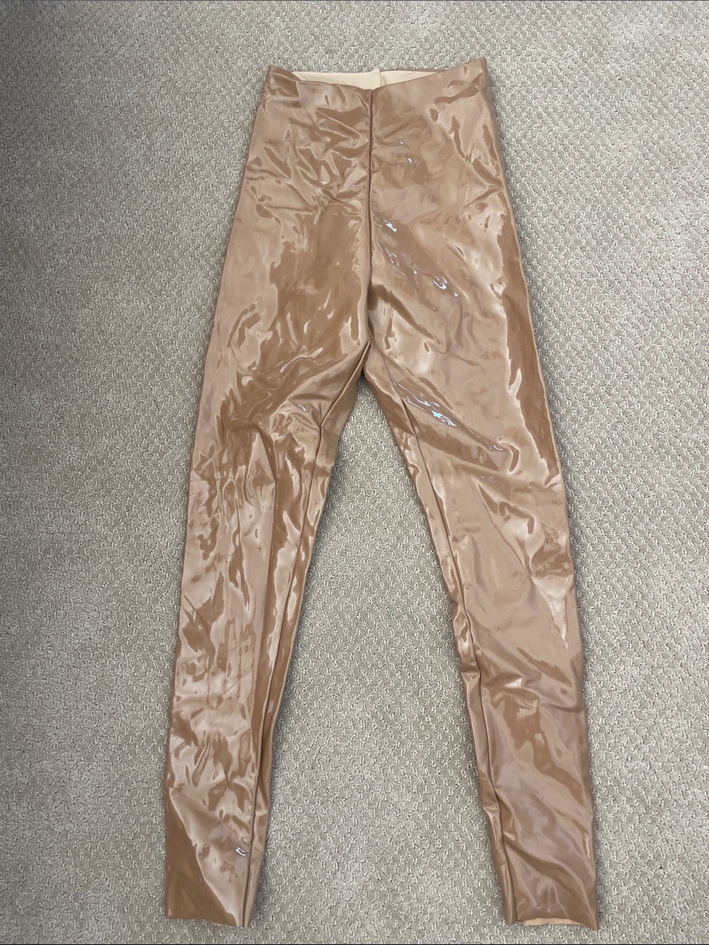 Commando Beige Patent High-Rise leggings